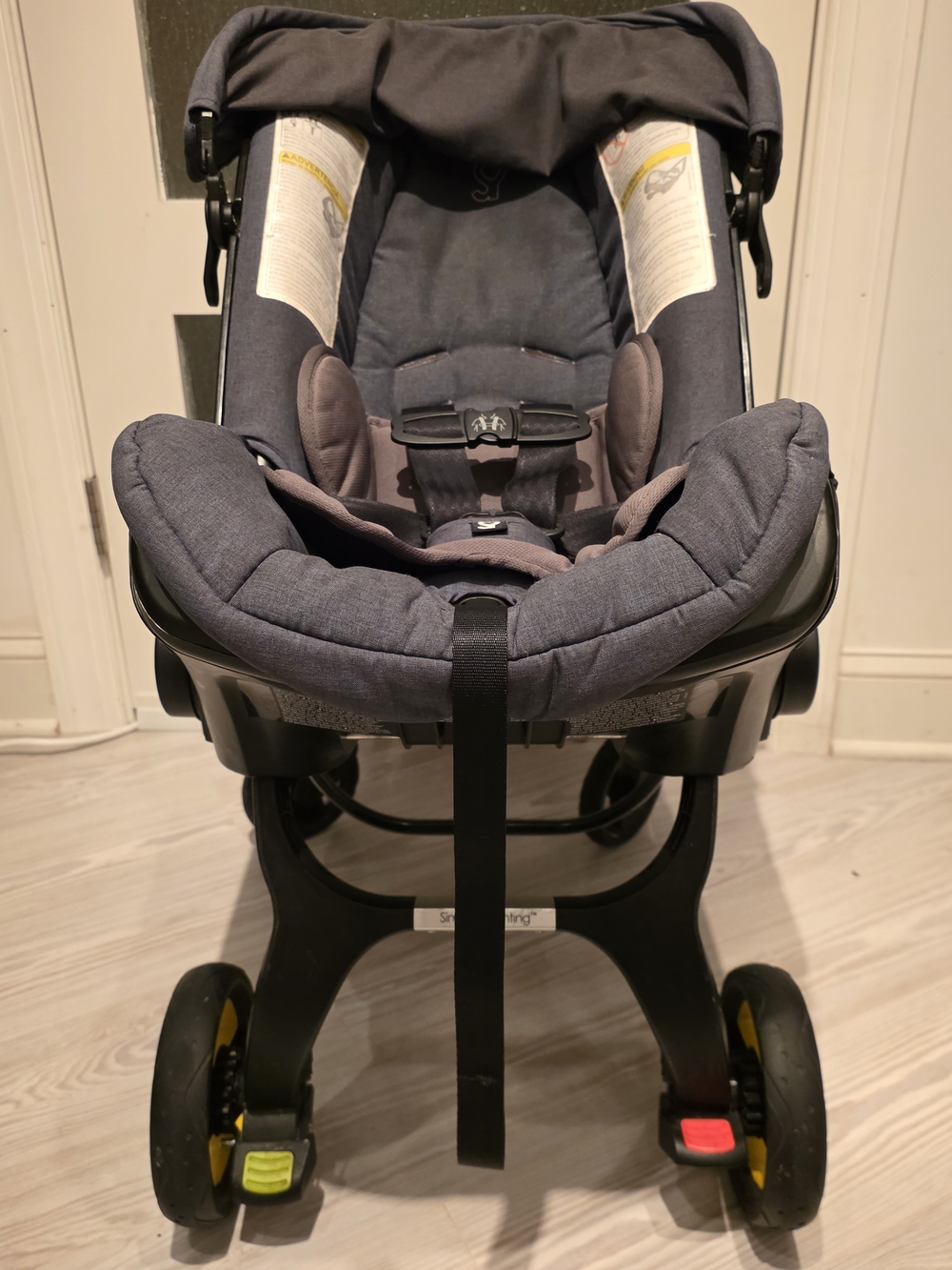 Doona Navy Convertible Car Seat/Stroller